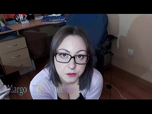 ❤️ دختر سکسی با عینک، دیلدو را عمیقاً در دوربین می مکد ️ فیلم مقعد در fa.porn-mz-com.ru ️❤